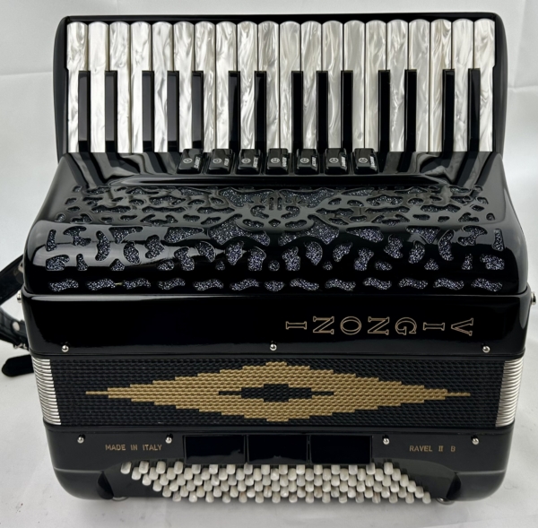 Vignoni Ravel II B 34 / 96 Bass 4 Voice Musette Accordion.co.uk