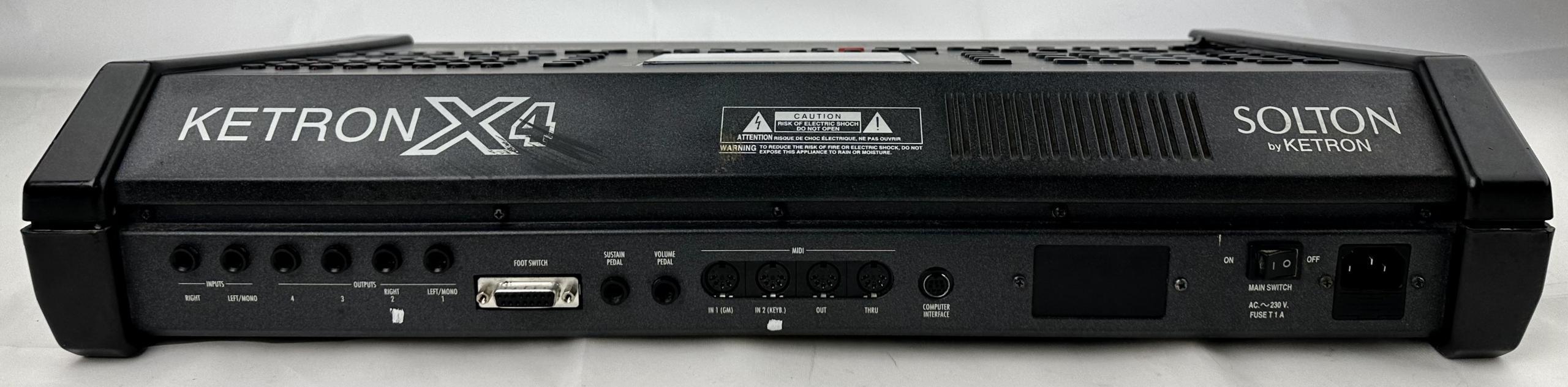 Ketron X4 MIDI Arranger / Sound Module Accordion.co.uk