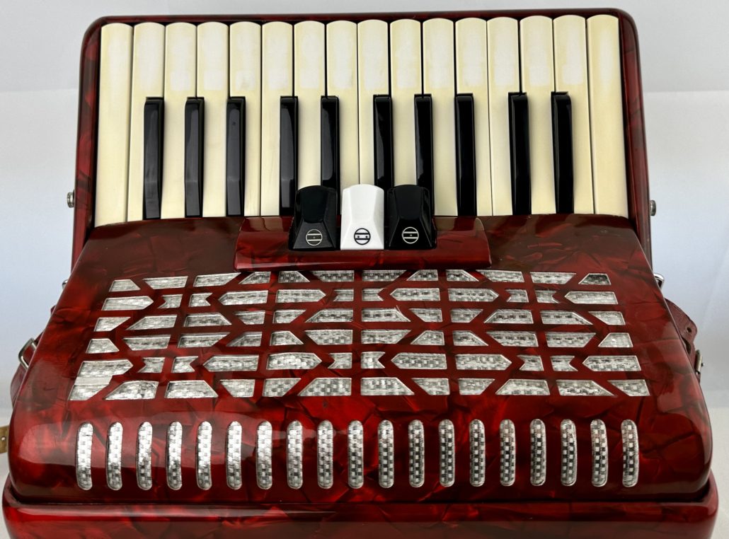 Rossini 48 Bass Accordion Accordion.co.uk