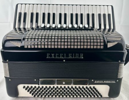 Excelsior 320 Accordion